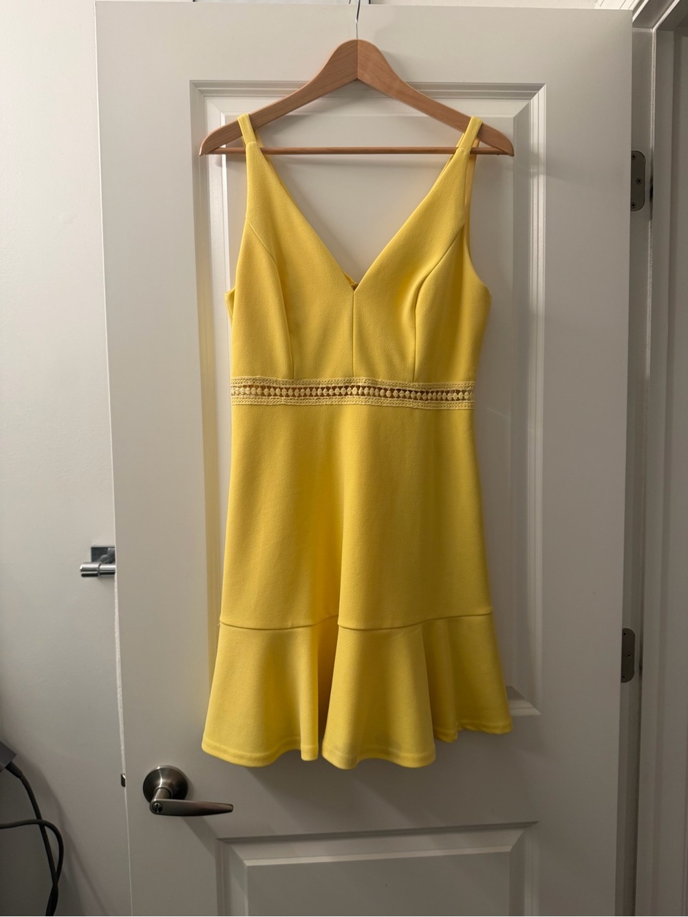 Lulu's Sunny Yellow V‑Neck Mini Dress with Waist Lace
